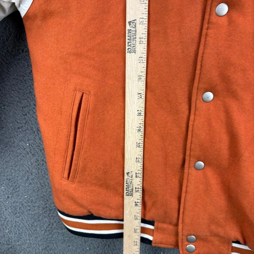 Collegiate keywords varsity